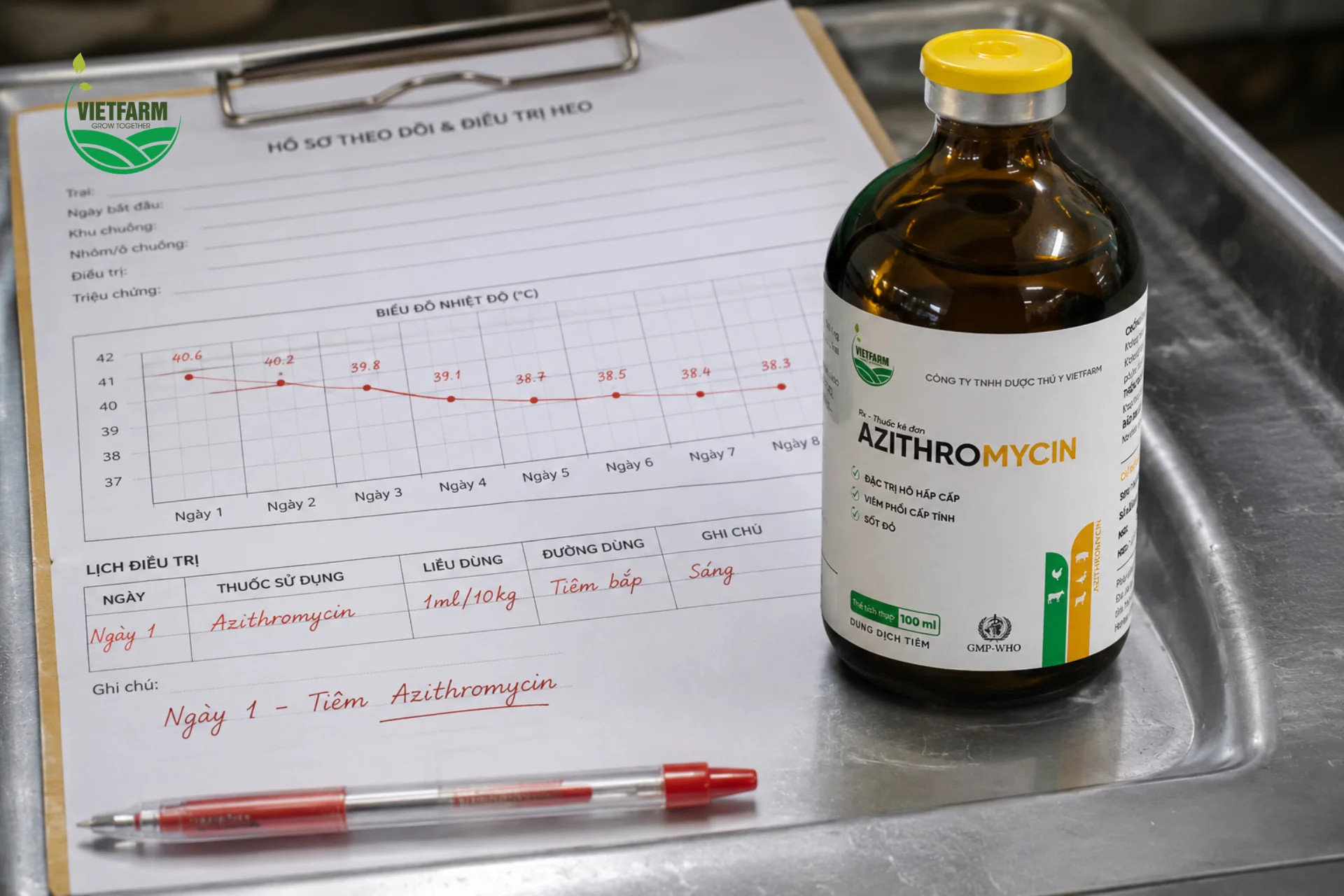 Azithromycin đóng lọ tiêm nồng độ cao, đặc tính thấm mô lâu dài giúp giảm số lần tiêm so với nhiều kháng sinh hô hấp thông thường.
