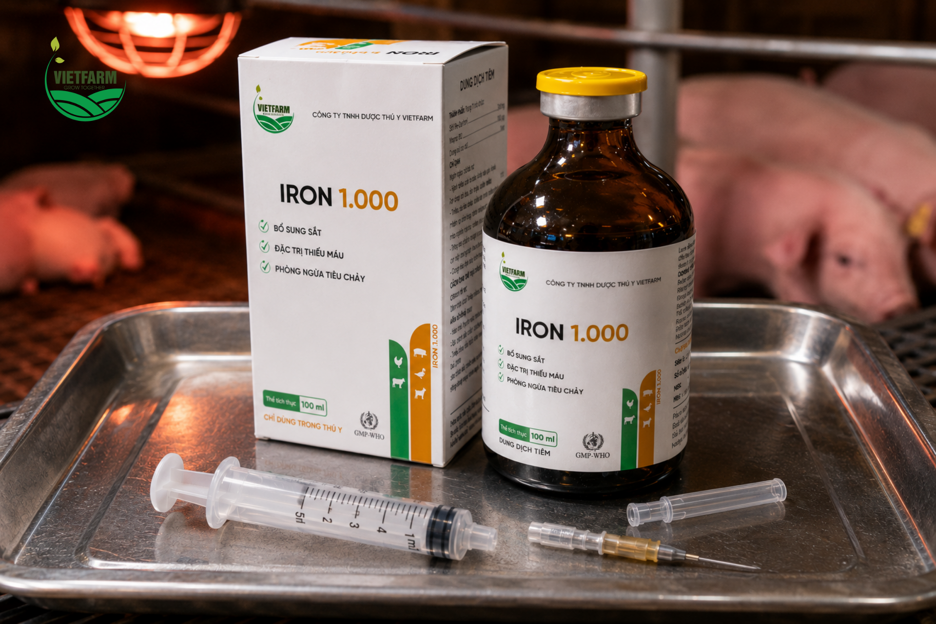 IRON 1000 dạng dung dịch tiêm, đóng gói lọ 100ml — đủ cho khoảng 100 heo con với liều 1ml/con.